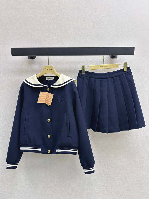 The latest autumn and winter youthful college style outfit