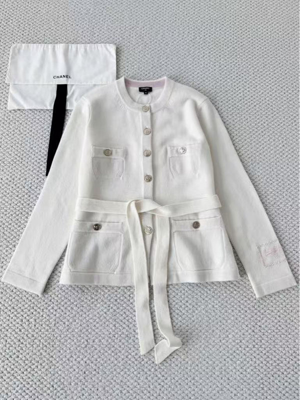 Lace-up knitted cardigan