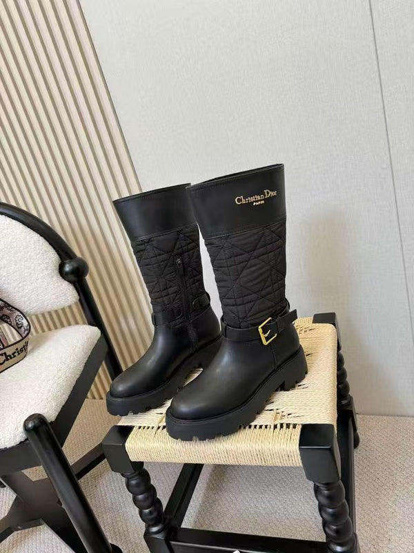 Stylish women's boots