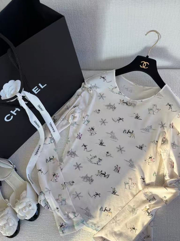 Crew neck ultra-thin and soft base layer shirt